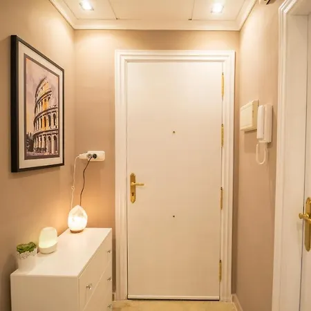 Aixa Serrallo Aparts Apartment Granada