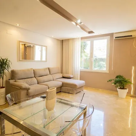 Aixa Serrallo Aparts Apartment Granada